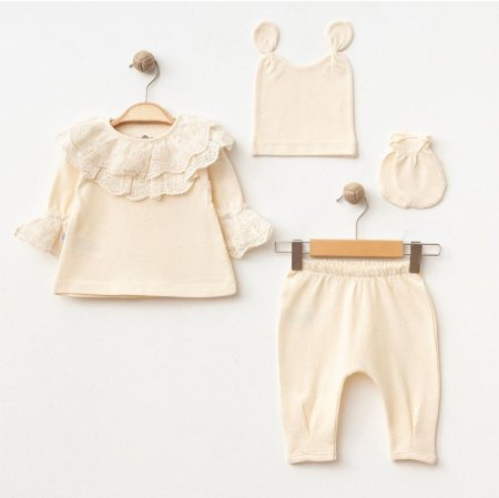 طقم 4 قطع مع دانتيل / قطن